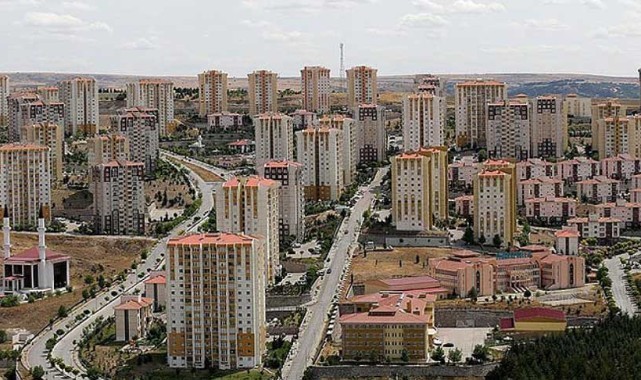İlk ve ikinci el satışlarda gerileme yaşanırken, ipotekli konut satışları arttı
