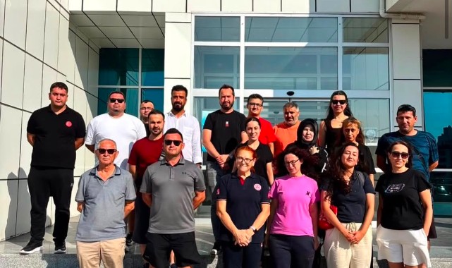 İlk Yardımcılar Bilgilerini Tazeledi, Sertifikaları 3 Yıl Daha Uzatıldı