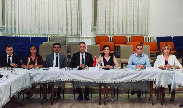 Kadınlara Destek İçin Güç Birliği