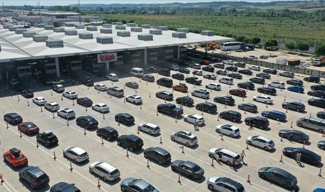 Kapıkule ve Hamzabeyli’deki yoğunluk görüşmenin gündeminde yer aldı