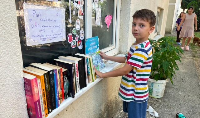 Küçük Kütüphanelerini Kendi İmkanlarıyla Oluşturdular