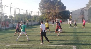 Kur'an Kursu Öğrencileri Kardeşlik Maçında Bir Araya Geldi