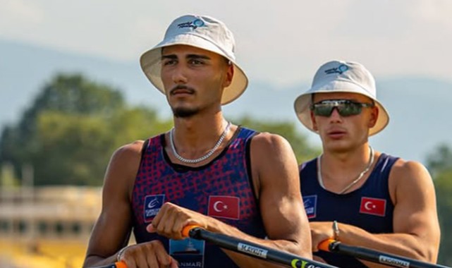 Plovdiv'de TED rüzgarı: Milli kürekçiler Yarı Finalde