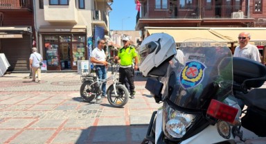 Saraçlar Caddesi’nde Motosikletlere Yönelik Denetim Gerçekleşti