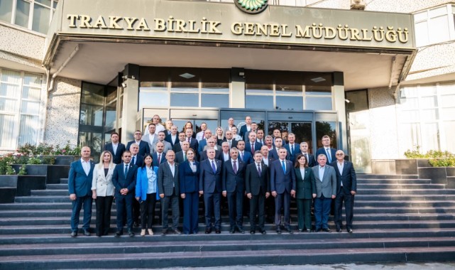 BAKAN YUMAKLI TRAKYA BİRLİK’TE TARIM GÜNDEMİNİ ELE ALDI