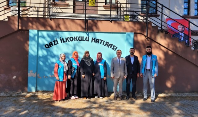 Derslikler İncelendi, Öğrencilere Destek Verildi