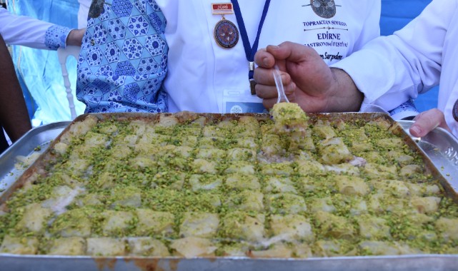 Edirne’de Peynirli Baklava İlgi Gördü