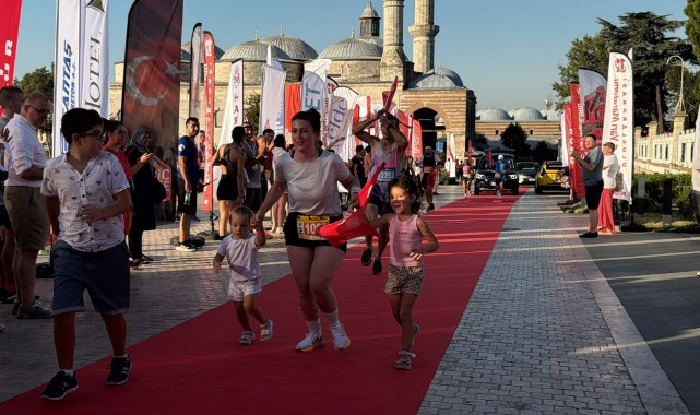 Edirne Yarı Maratonu’nda 1071 Sporcu Sınır Hattında Koştu