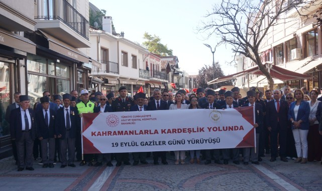 Gaziler İçin Yürüdüler, Helva İkramıyla Geleneği Yaşattılar
