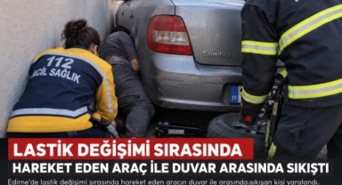 Geriye Doğru Hareket Eden Araç Yüzünden Duvara Sıkıştı