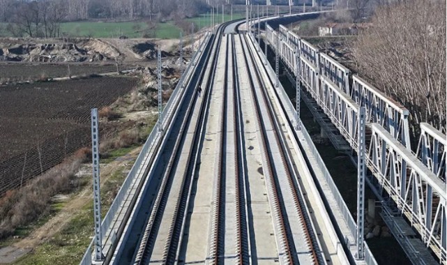 Hızlı Tren Hattı Düzenleme Geldi