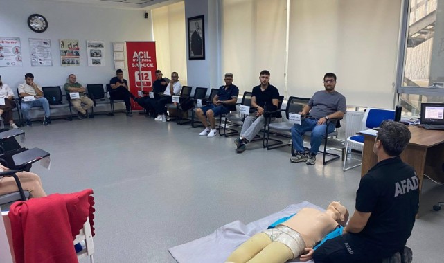İYEMER’den İl Göç İdaresi Personeline Uygulamalı İlk Yardım Eğitimi