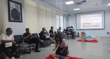 İYEMER’den İl Göç İdaresi Personeline Uygulamalı İlk Yardım Eğitimi