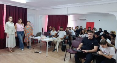 Kadınlara ve Evlenecek Çiftlere Eğitim Verildi