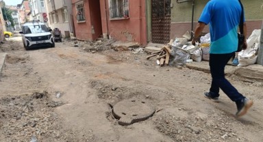 Kaleiçi’nde Altyapı Sorunu Vatandaşı Canından Bezdirdi
