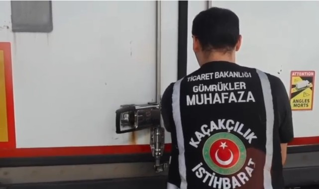 Kapıkule’de TIR’dan Binlerce Serum ve İnfüzyon Seti Çıktı