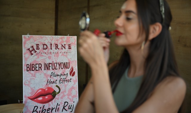 Karaağaç acı biberinden dudak parlatıcısı, Edirne kırmızısından ise ruj Ürettiler