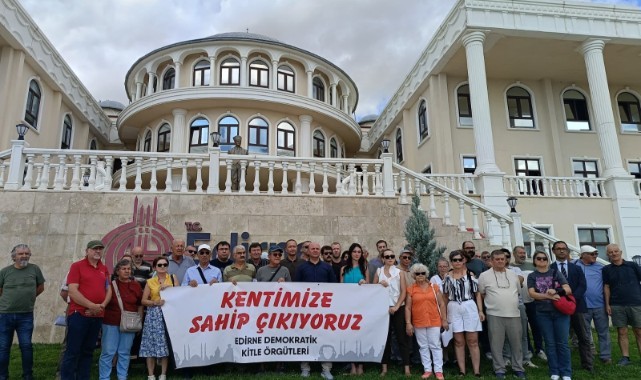 Kent Konseyi Belediye’yi Protesto Etti