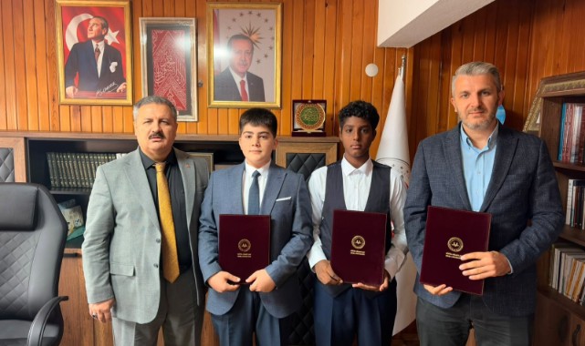 Kuran'ın Muhafızları Diplomalarına Kavuştu