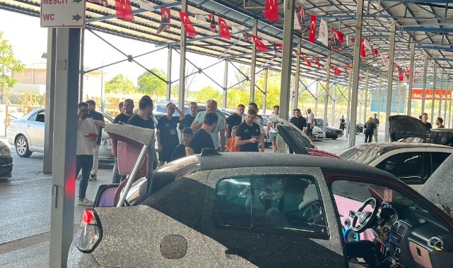 Modifiye Tutkunları Edirne'de Bir Araya Geldi