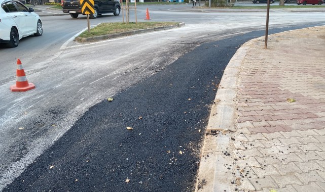 Özel'in ziyareti öncesi bozuk yollar tamir edildi
