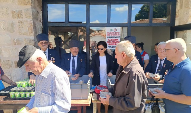Şehitler ve Gaziler Dualarla Anıldı