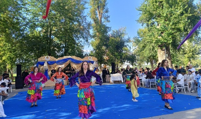 Sünnet Şöleninde Eğlenceye Doydular