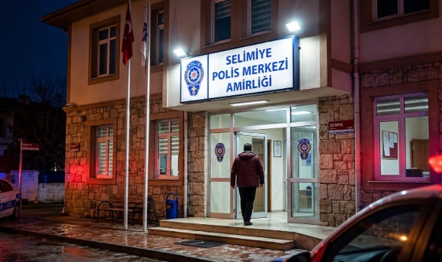 Tamire Bıraktığı Altın Zincirini Geri Alamayınca Şikayetçi Oldu