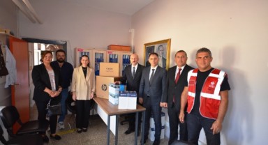 Vakıflar Bölge Müdürlüğünden Öğrencilere Eğitim Desteği