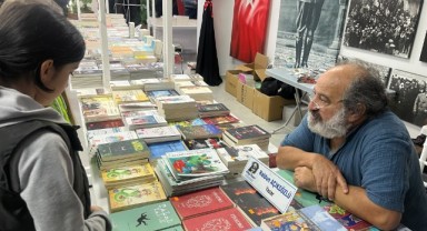 Açıksözlü: “Ne Kadar Çok Kitap Okursanız O Kadar Çok Dünyanız Olur”