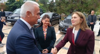 Bakan Ersoy Edirne’de: İlk Ziyaret Valilik Oldu