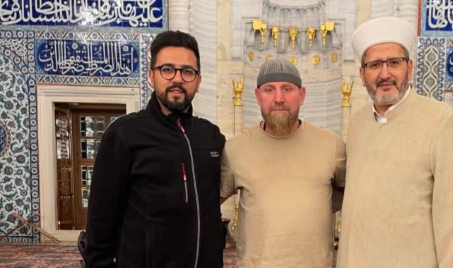 BERLİN’DEN MEKKE’YE 5 BİN KİLOMETRELİK YOLCULUK
