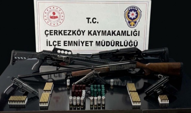 Çerkezköy’de Silah Operasyonu: 10 Gözaltı