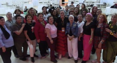 Edirne’de 80 Kadının Umut Ritmi! Darbukayla Hayata Tutunuyorlar