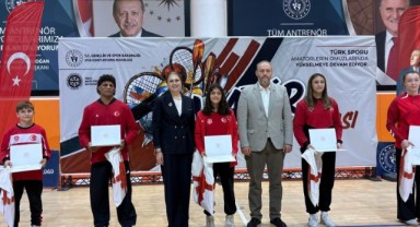 Edirne’de Genç Sporculara Ödül, Yeni Sezon İçin Start