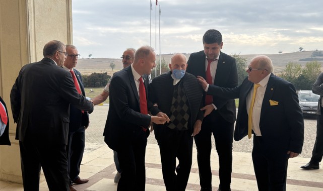 Edirne Ticaret Borsası Seçiminde 93 Yaşındaki Üye Dikkat Çekti