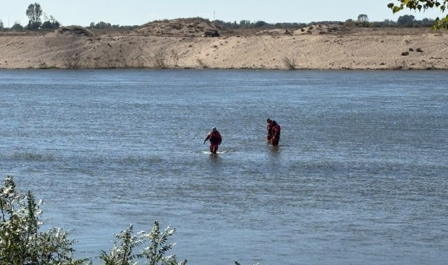 Meriç Nehri’nde Kayıp İki Çocuk İçin Zamanla Yarış Devam Ediyor