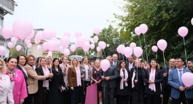 Pembe Dostluk Maçıyla “Erken Tanı Hayat Kurtarır” Mesajı