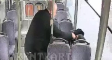 Rahatsızlanan Yolcuya Şoförlerden Zamanında Müdahale