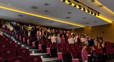 TED Edirne Koleji’nde Milli Maç Heyecanı Dev Ekrana Taşındı