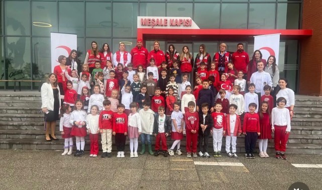 TED Edirne Koleji’nde Miniklere Kızılay ve Dayanışma Anlatıldı