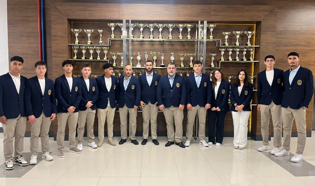 TED’li Sporcular Cumhuriyet Coşkusunu Paylaştı