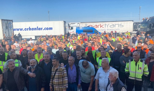 TIR Şoförlerinden Vize Eylemi