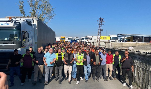 TIR Şoförlerinden Vize Eylemi