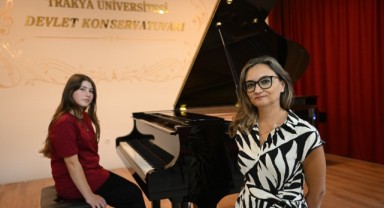 Türk Bestecinin Eseriyle Zirveye Çıktı