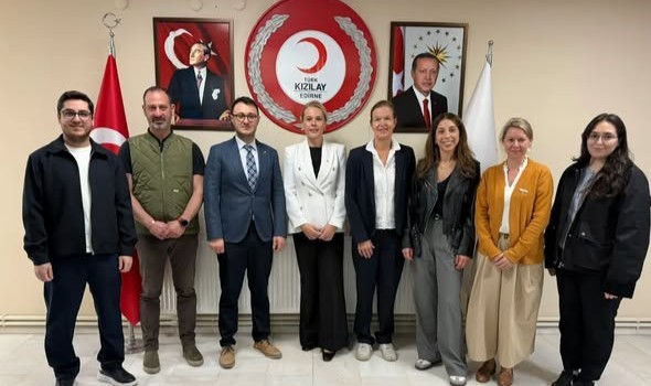 Türk Kızılay ve İsveç Kızılhaçı Arasında İş Birliği Görüşmesi