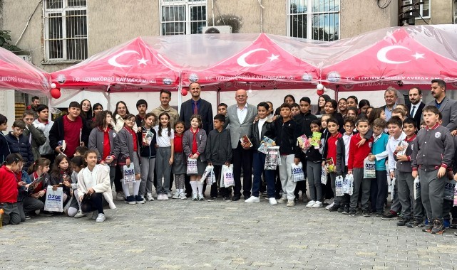 Uzunköprü’de Binlerce Kitap Aynı Çatı Altında