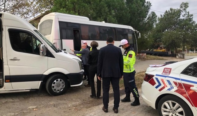Uzunköprü’de Jandarmadan Servis Denetimi