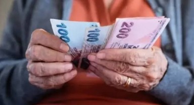 Yaşlı ve Engelli Aylıklarında Ekim Ödemeleri Başladı