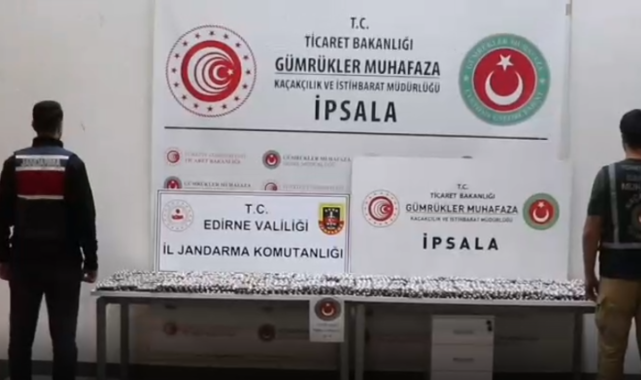 Yunanistan’dan Gelen Kamyonette Uyuşturucu Ele Geçirildi